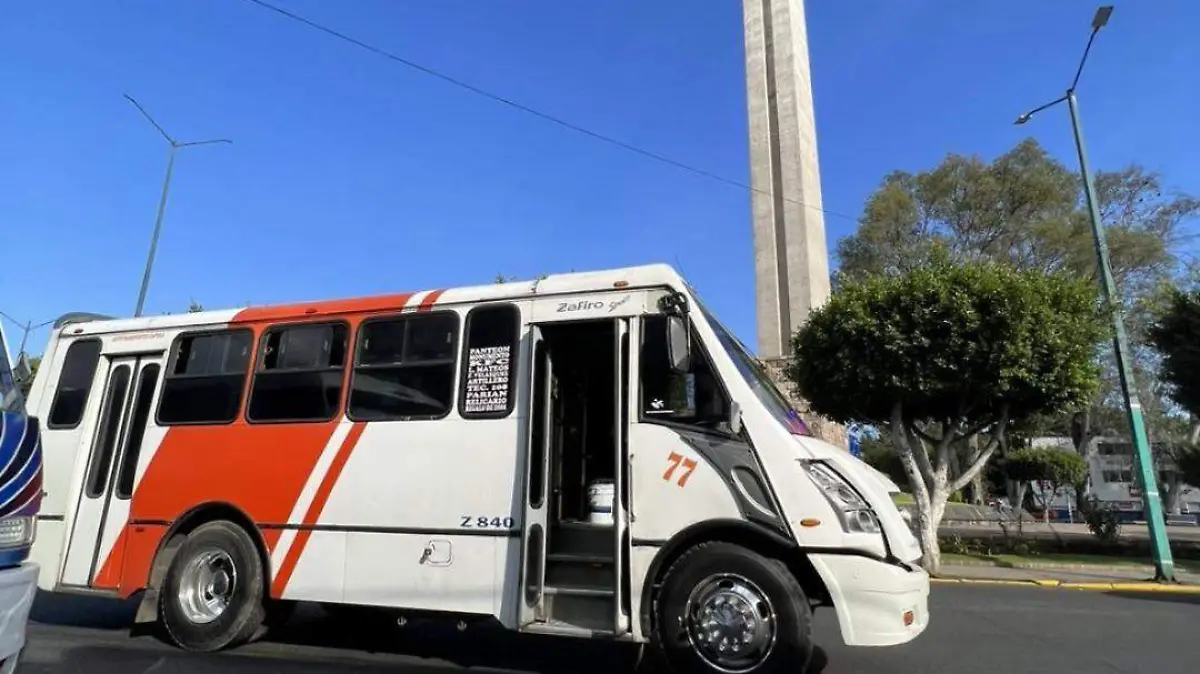 Camión de transporte público en Morelia